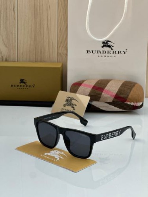 BURBERR Y SUNGLASS