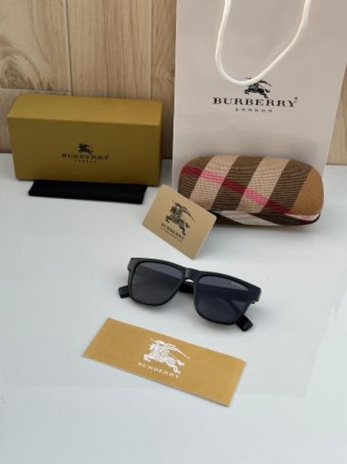 Alternative view of BURBERR Y SUNGLASS