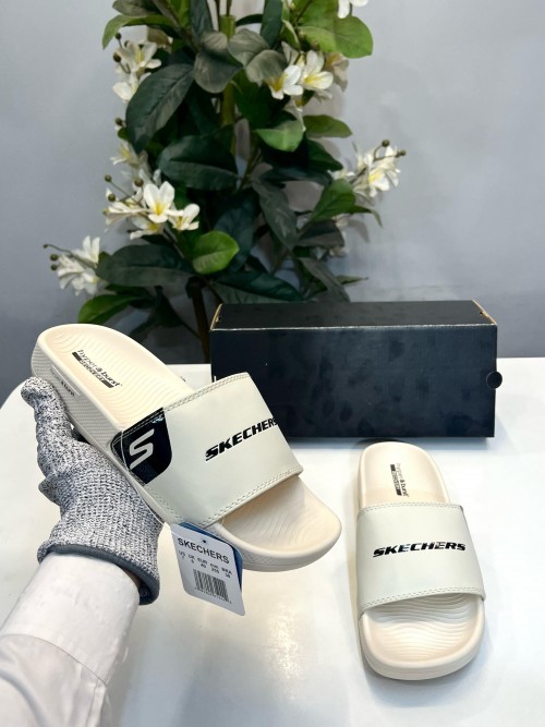 Skecherss Hyperburst Flipflop Cream