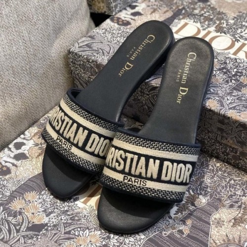 Christian_Dior Black Ladies Wid Og Box Card Carry Bag