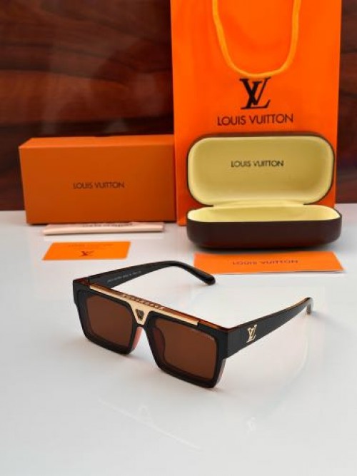 Loui s Vuitton Sunglas