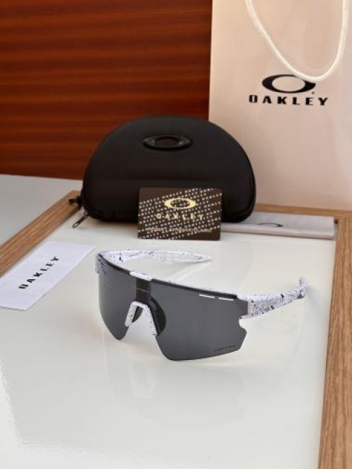 OAKLE Y SUNGLAS