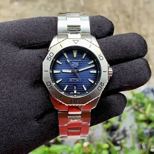 Tag Heuer Aquaracer Professional 200 Blue