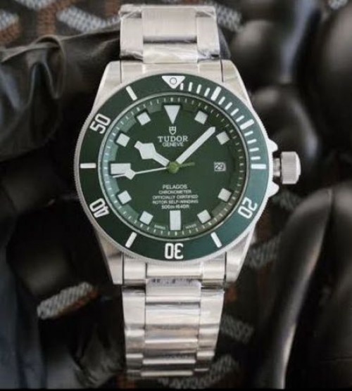 Tudor Pelagos Silver Green