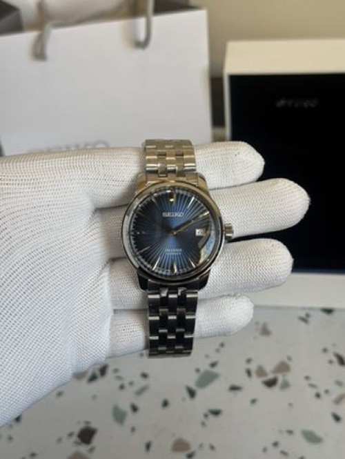 Alternative view of Seiko Presage Silver Blue