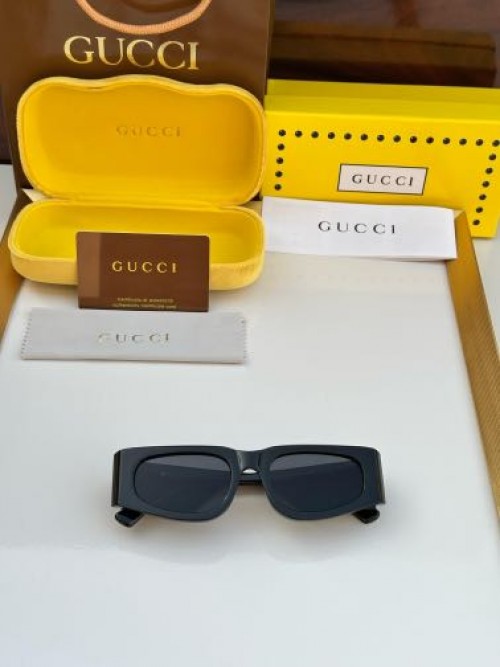 Alternative view of GUCC I SUNGLAS