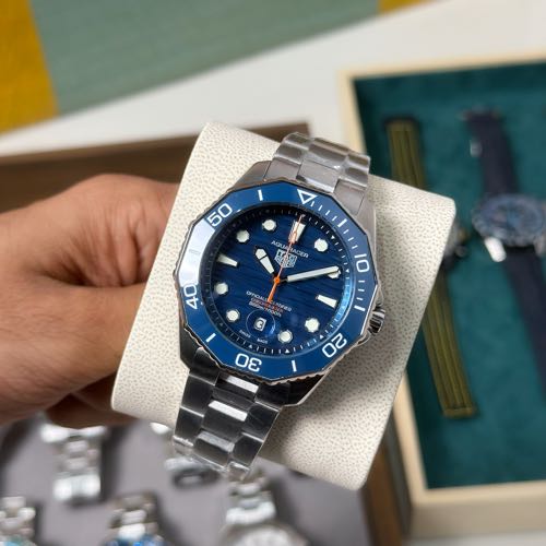 Tag Heuer Aqua Racer Professional 200 Date Edition