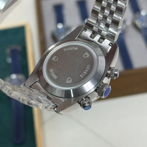Alternative view of Tudor Black Bay Chrono Miami Pink