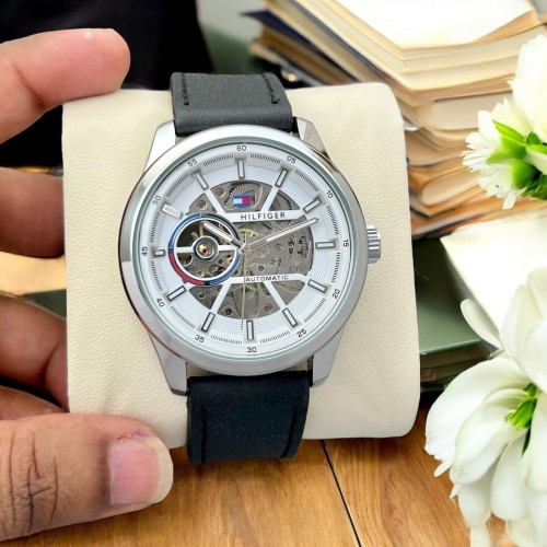 Tommy Hilfige R Leather Automatic