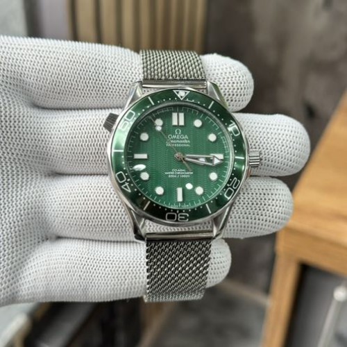 Omega Seamaster Diver 300M Green Dial