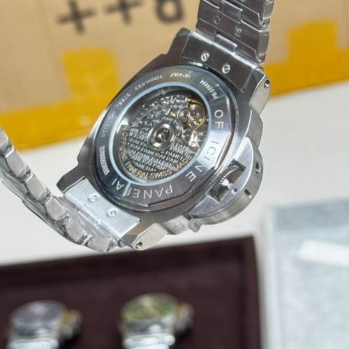 Alternative view of Luminor Panerai Marina Edition Semi ETA