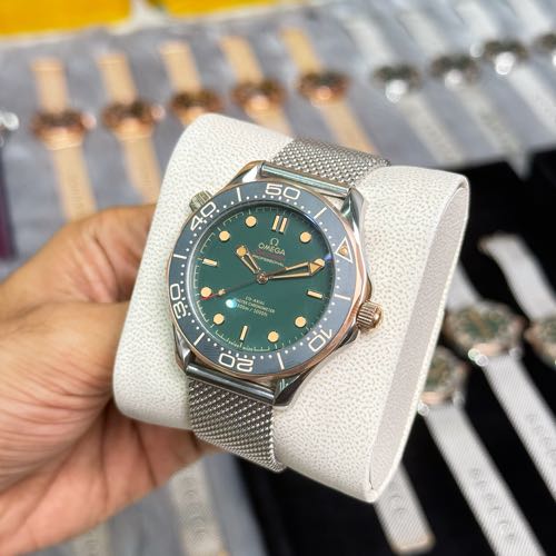 Extra Strap Omega Seamaster Diver 300M Professional Green Dial