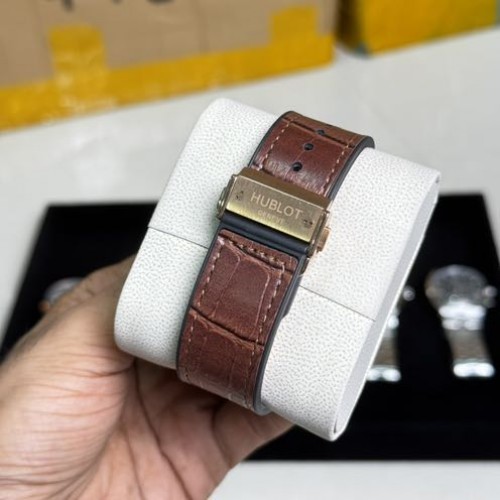 Alternative view of Hublot Big Bang King Collection