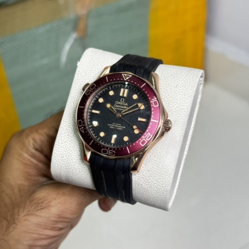 Omegaa Seamaster Diver 300M Bronze Gold