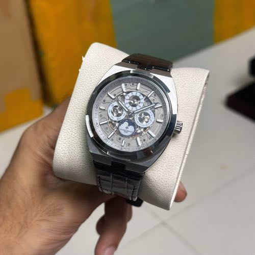 Vacheron Constantin Overseas Perpetual Calendar Thin