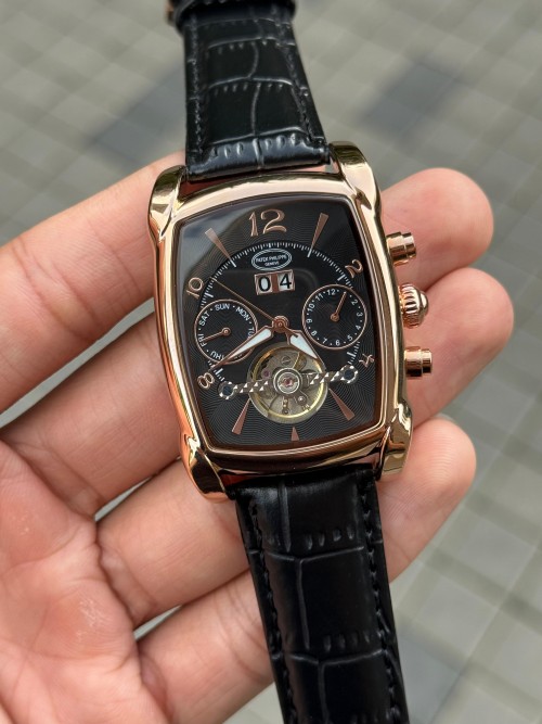 Alternative view of Patek Philipp E Barrel Calendar 2 0 Automatic Rose Black Premium