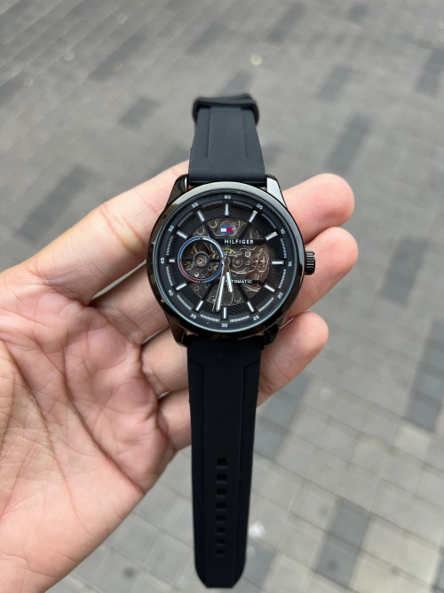 Tomm Y Hilfiger Automatic Silicone