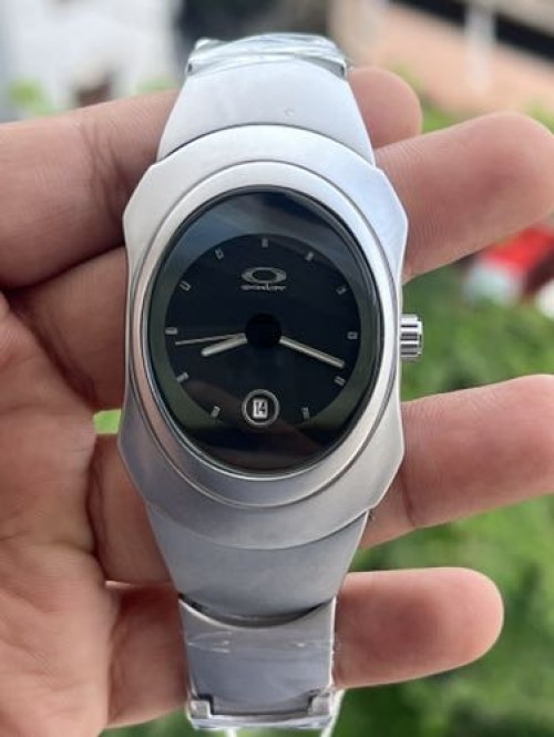 Alternative view of OAKLEY TIME BOOM