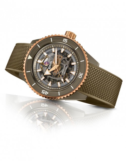 Rado Captain Cook Skeleton Green Silicon