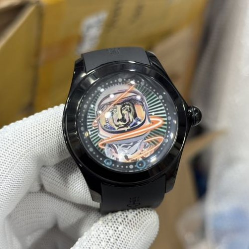 Corum Big Bubble MAGICAL Elisabetta Fantone