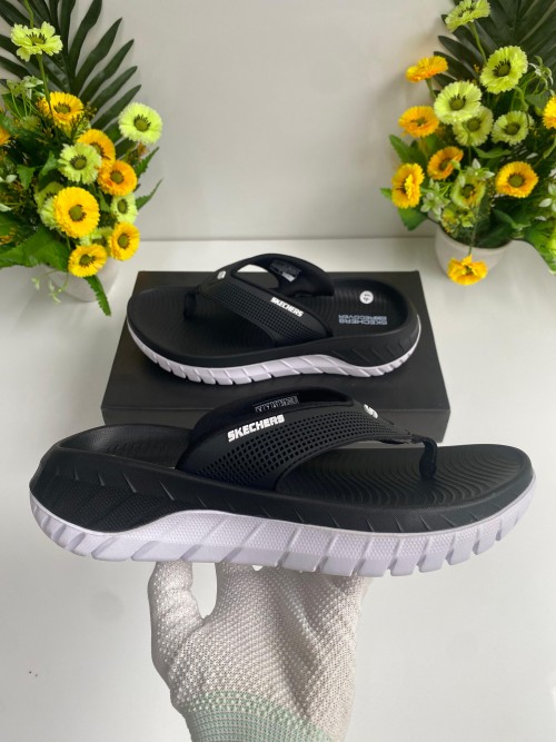 Skecher Go Recover Adjust Premium Black Simplex