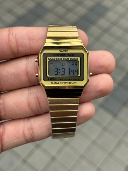 Casio Vintage A700