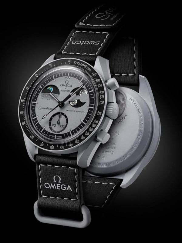 OMEG_A MOON WATCH