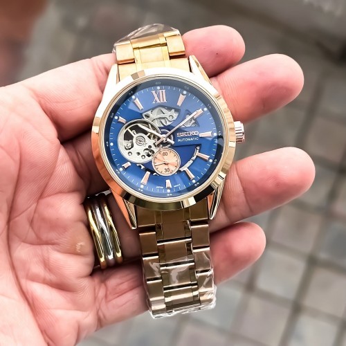 Alternative view of Seiko Automatic Rose Blue