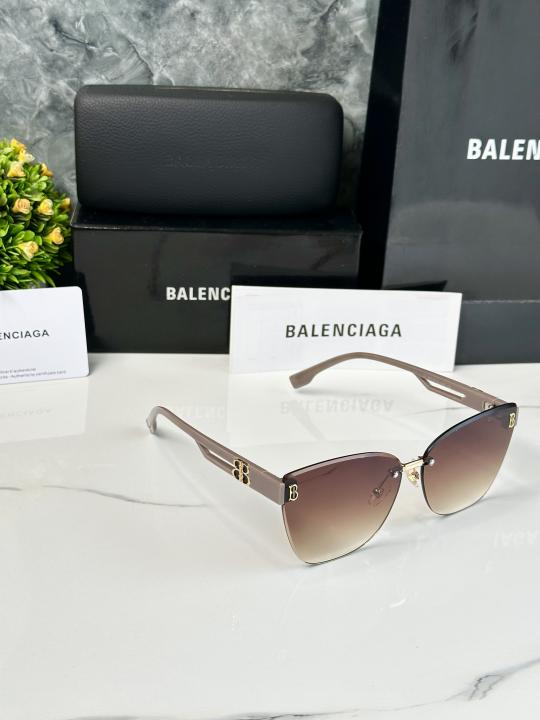 Balenciaga Sunglas