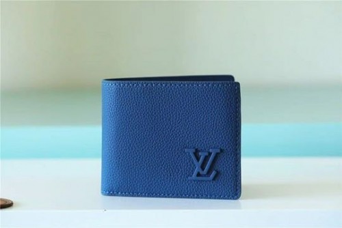 LOUI S VUITTON WALLET 102