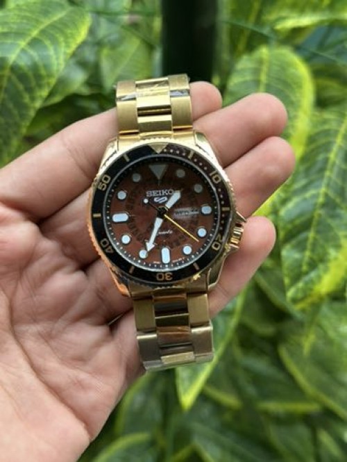 SEIKO UNIQUE MODEL