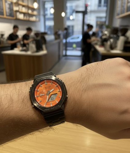 Casio G Shock Gm2100