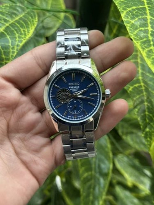 Alternative view of SEIKO PRESAGE AUTOMATIC