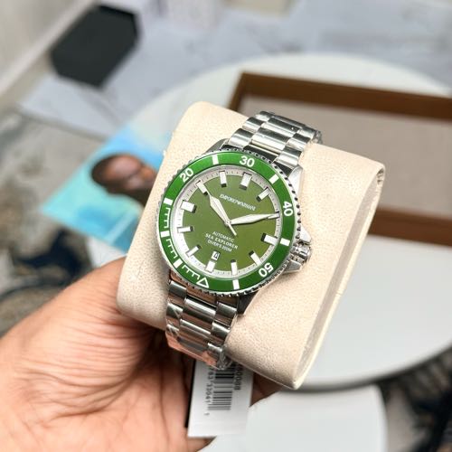 Emporio Armanii Sea Explorer Diver 200