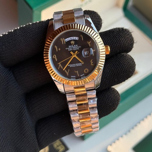 Alternative view of Role X Couple Arabic