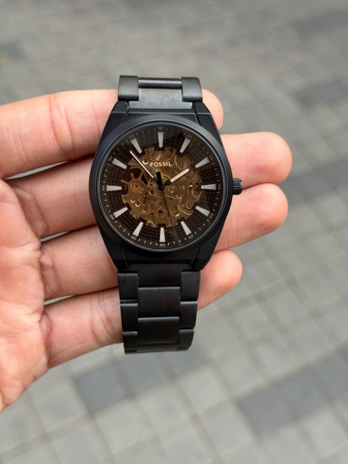 Fossi L Everett Black