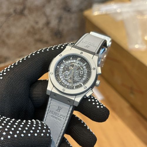 Hublot Big Bang ChronoGraph ( 064 )