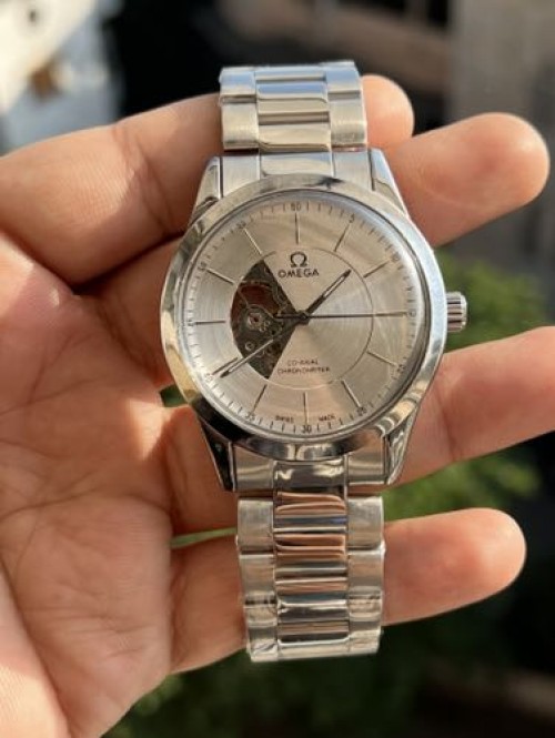OMEGA AUTOMATIC