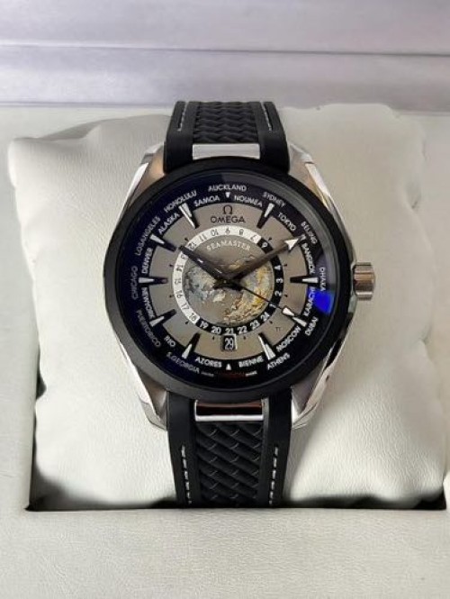 Seamaster Globe Quartz Back Open