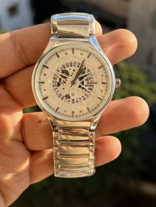 RADO SILVER WHITE ROUND SWIFT MOVEMENT