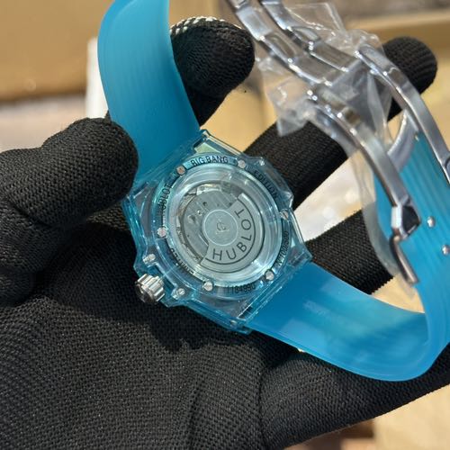 Alternative view of Hublot Big Bang 20th Anniversary New Release