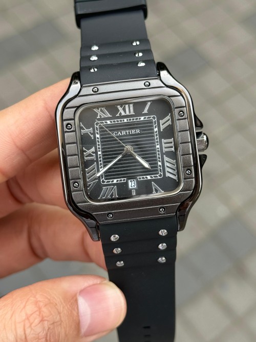 Alternative view of Cartie R Santos Silicon Black