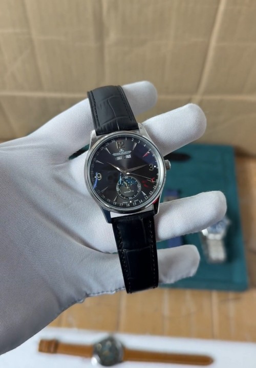 Alternative view of Jaeger Le Coultre Master Calendar Moon Phase