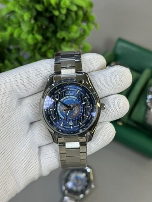 OMEGA SEAMASTER AUTO