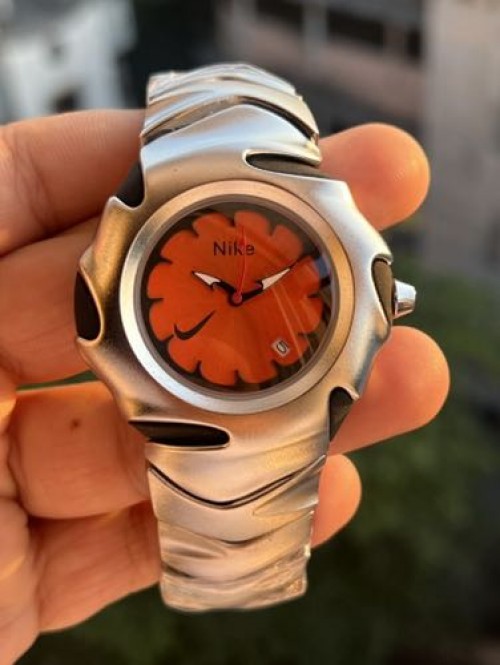 NIKE METAL ORANGE DIAL