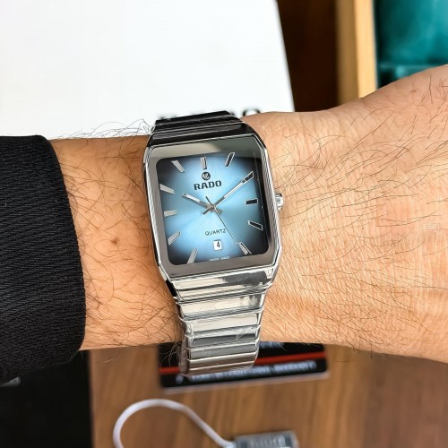 Alternative view of Rad O Silver Blue