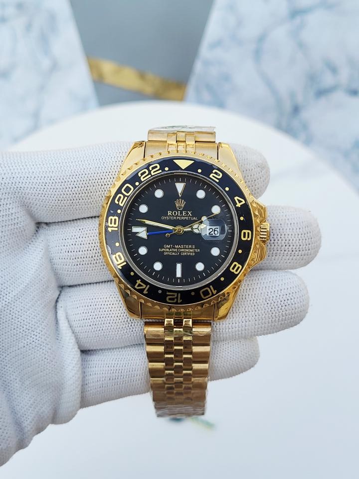 ROLEX GMT MASTER 2 GOLD BLACK HQ LOCK 127