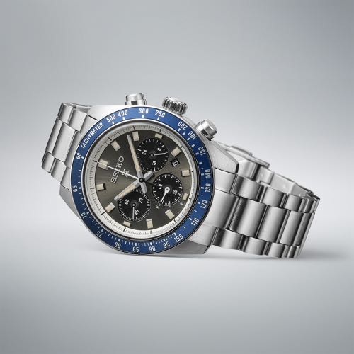 Alternative view of Seiko Prospex Grand Touring Solar Speedtimer Chronograph