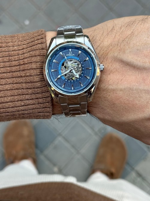 Omeg A Sea Master Aqua Terra World Timer Automatic Silver Blue Stainless Steel