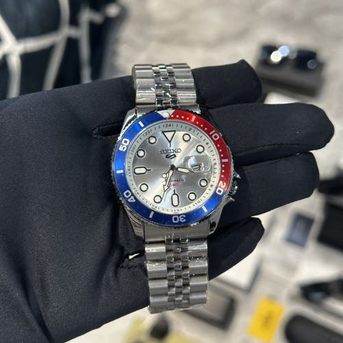 Seiko Gmt Sportz 5 White ( 131 )